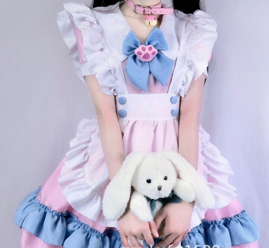 Lovely Lolita Dress Featuring a Giant Bow