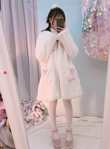 Warm Faux Fur Cat Coat – Kawaii Style with Ears & Paws
