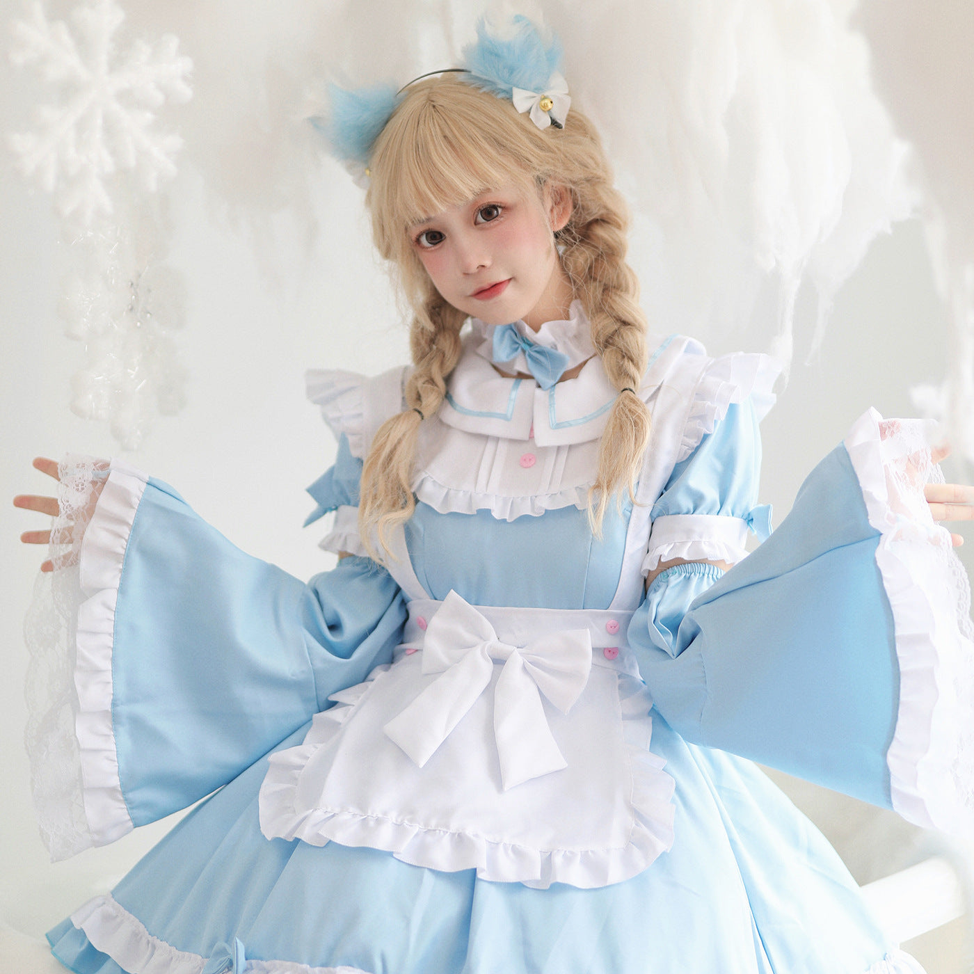 Halloween Maid Costume Plus Size with Detachable Sleeves