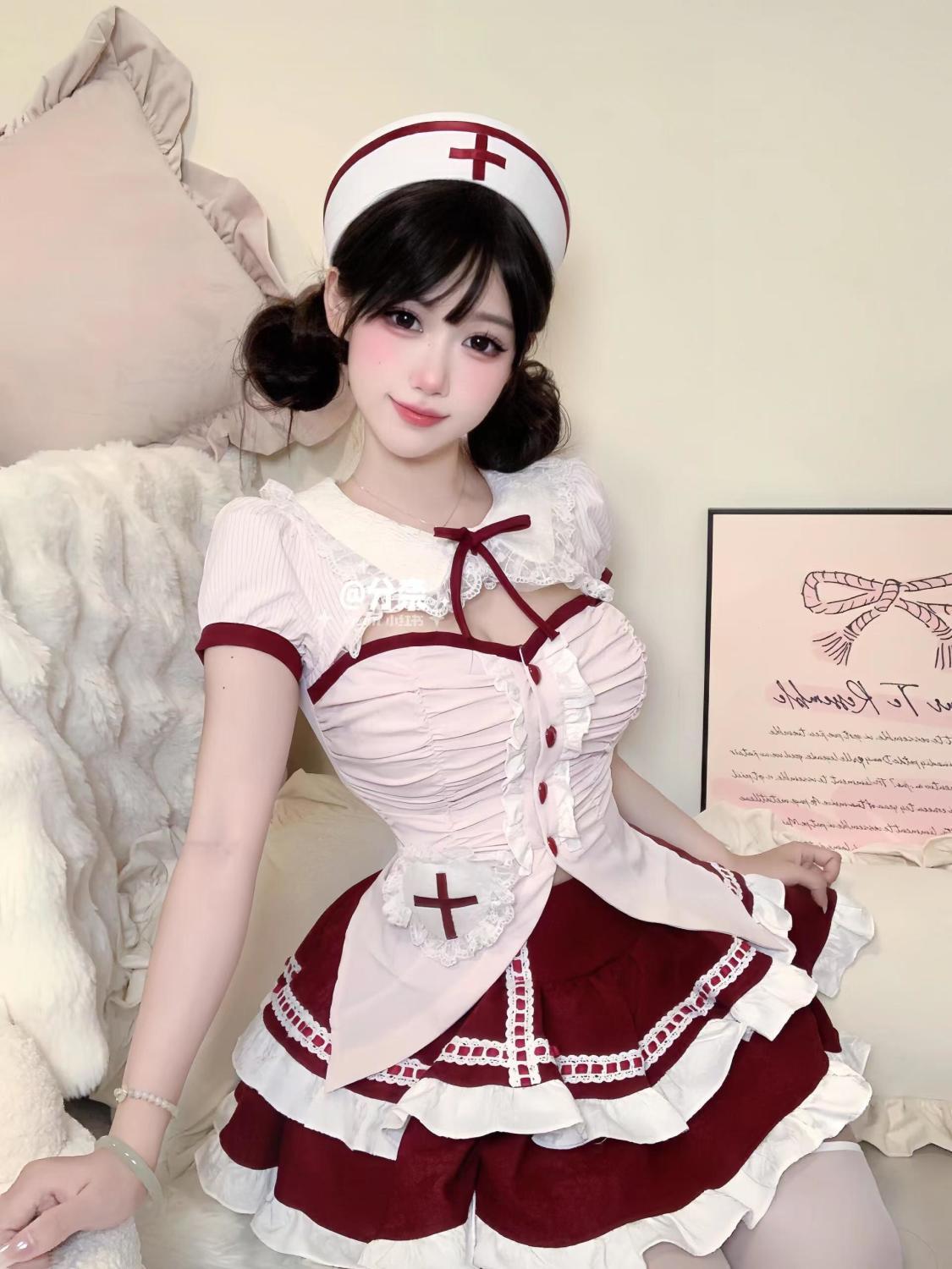 Sweet And Cute Girly Doll Style Ruffled Pleated Waist Top High Waist Slimming Look Cake Skirt Two-Piece Set