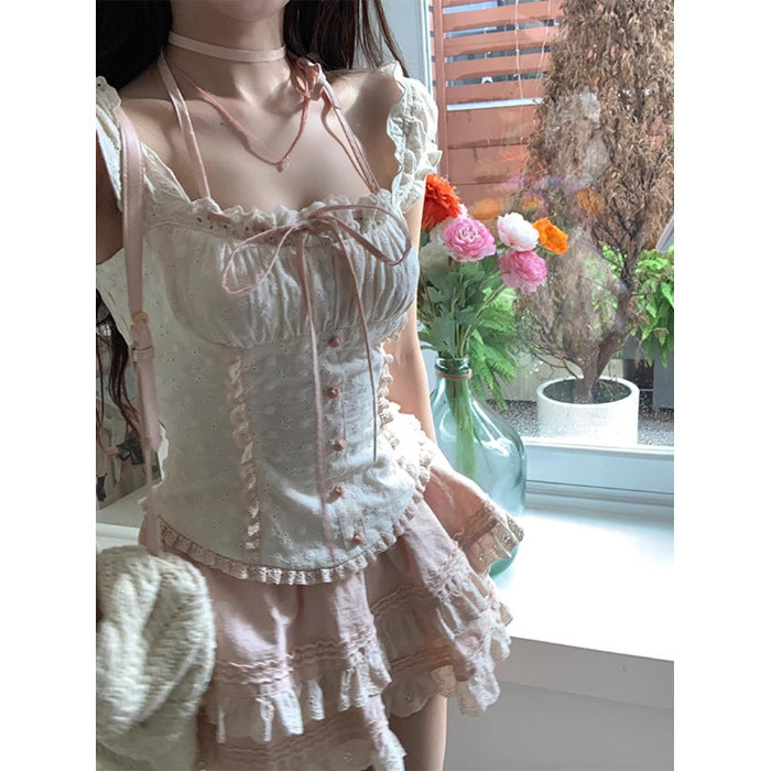 Delicate Lace Top – Graceful & Slim Fit