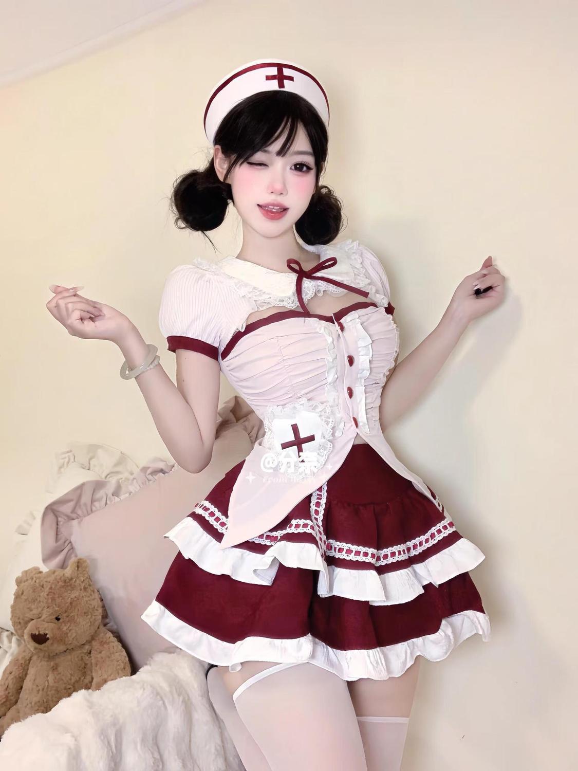 Sweet And Cute Girly Doll Style Ruffled Pleated Waist Top High Waist Slimming Look Cake Skirt Two-Piece Set