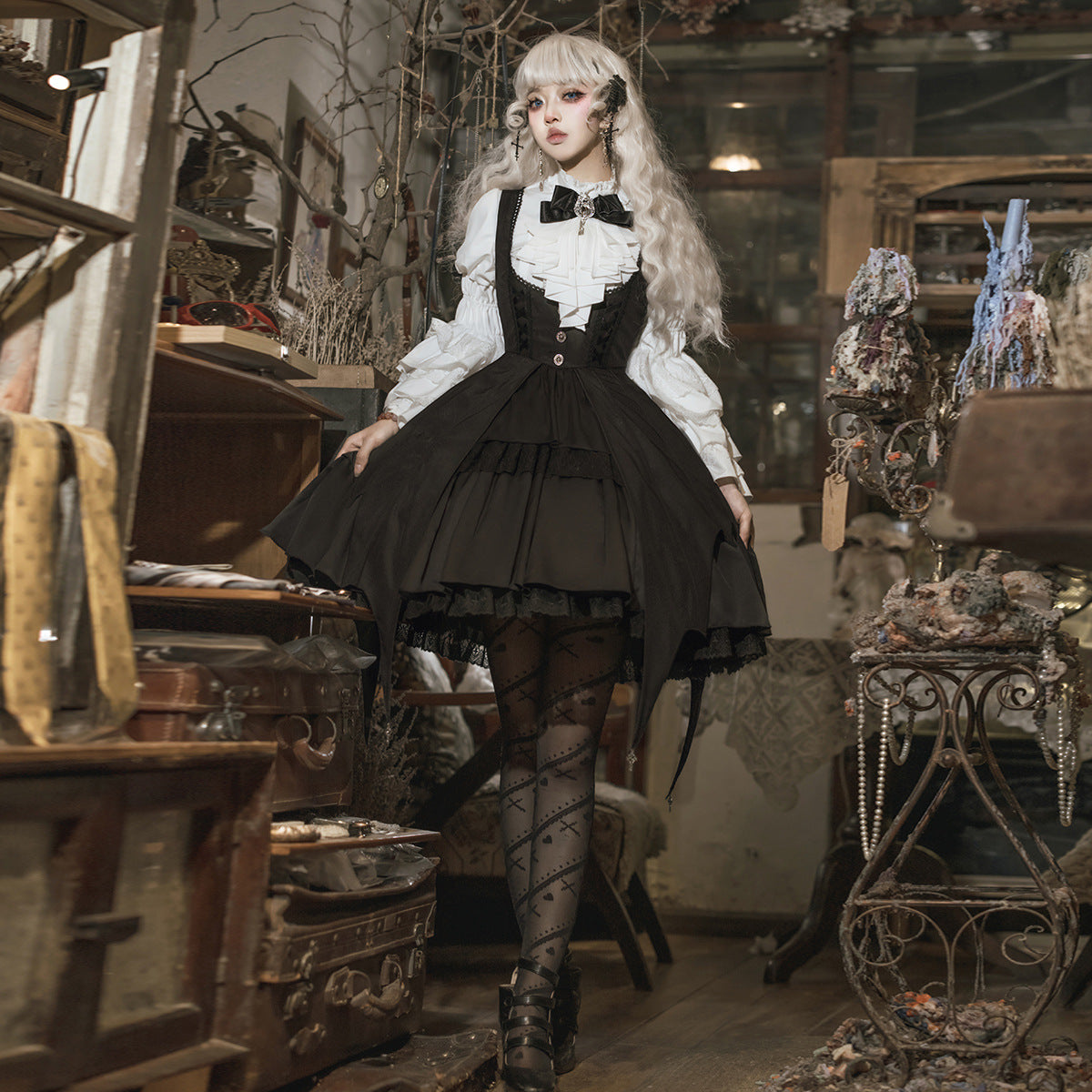 Bear Fun Sauce Original Dawn Witch Lolita Female Lolita Hat Shirt Straps Dress Carmly Wind Suit 7150