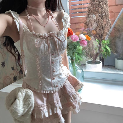 Delicate Lace Top – Graceful & Slim Fit