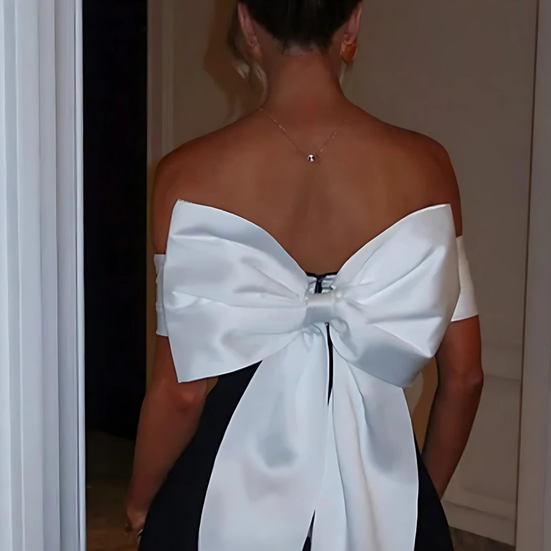 Back Bow Charm