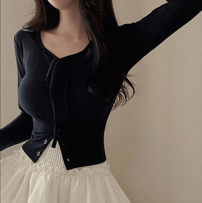 Slim Fit Lace-Up Tee – Long Sleeve & Stylish