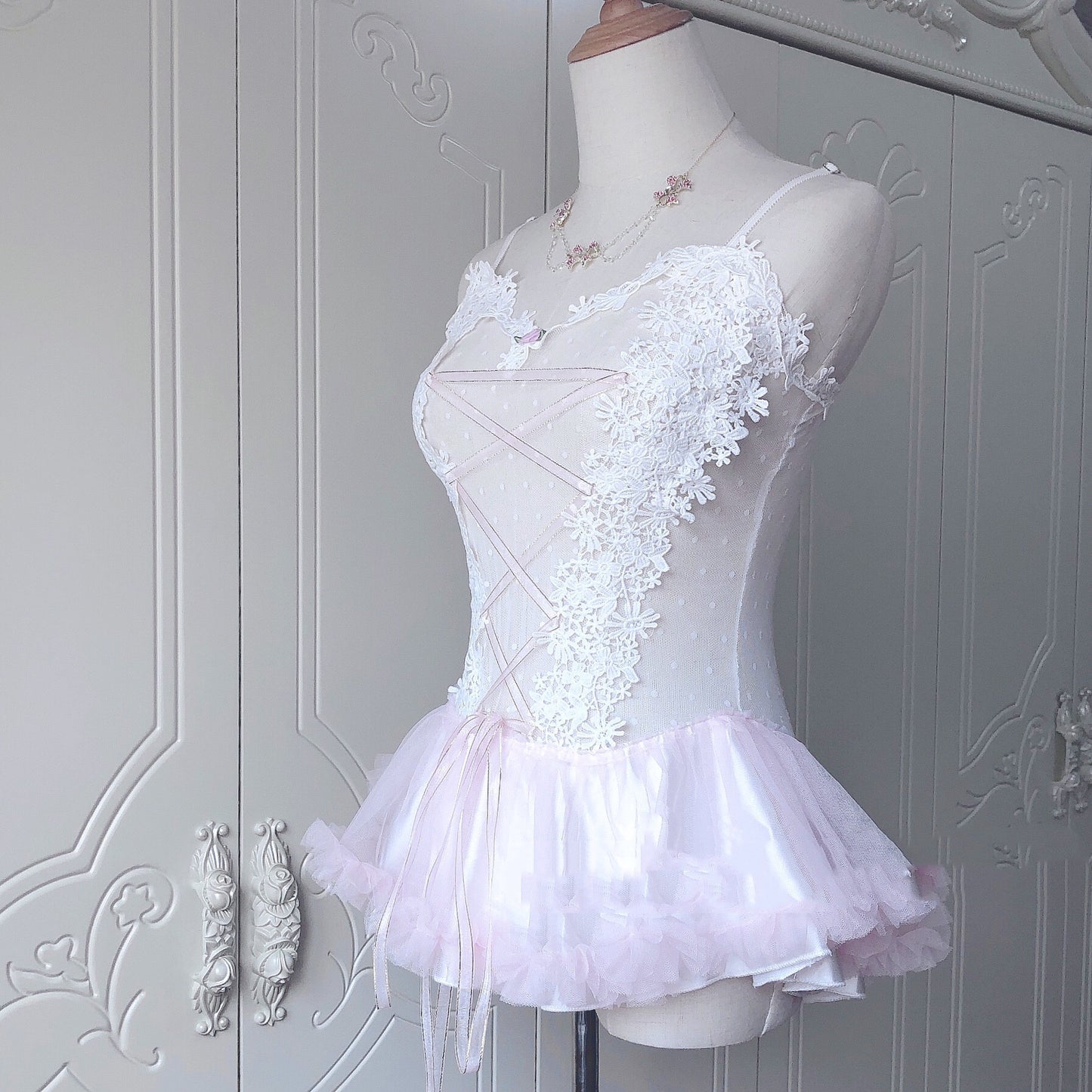 Sweet Lace Mesh Perspective One-piece Suit Hand-made Small Suspender Skirt